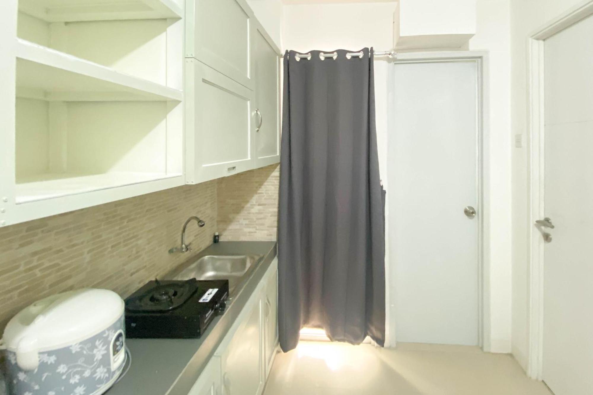 Full Furnished And Homey 2br Bassura Near Mall By Travelio Apartment Jakarta